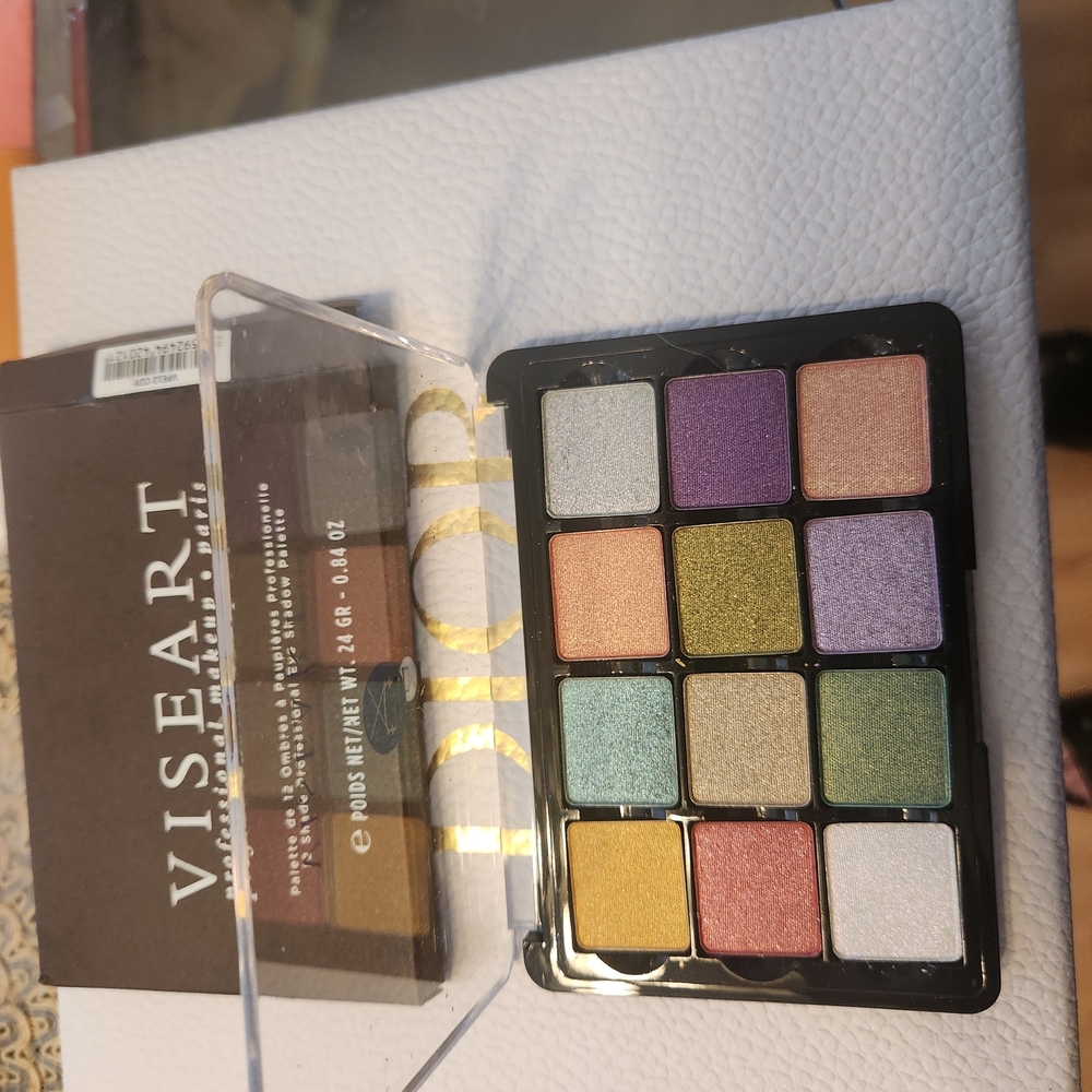 Viseart Eyeshadow Palette - Purple, Gold, Green, Blue, Pink